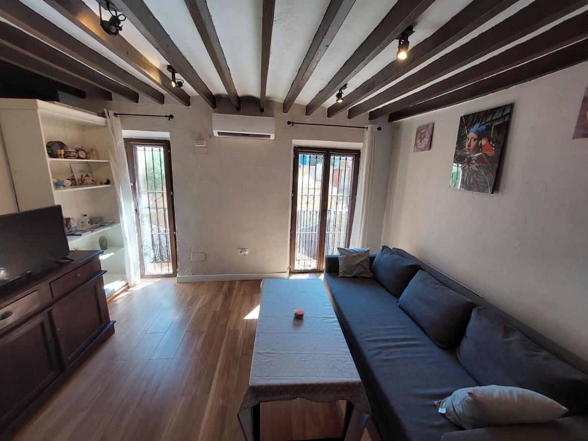 Love Story Room Аликанте Екстериор снимка